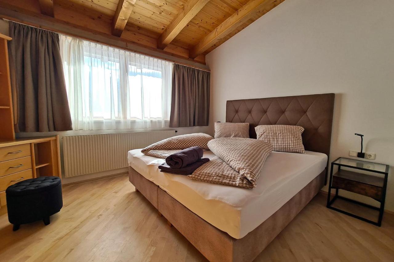 Pension Lehnerhof ลอยทัช ภายนอก รูปภาพ
