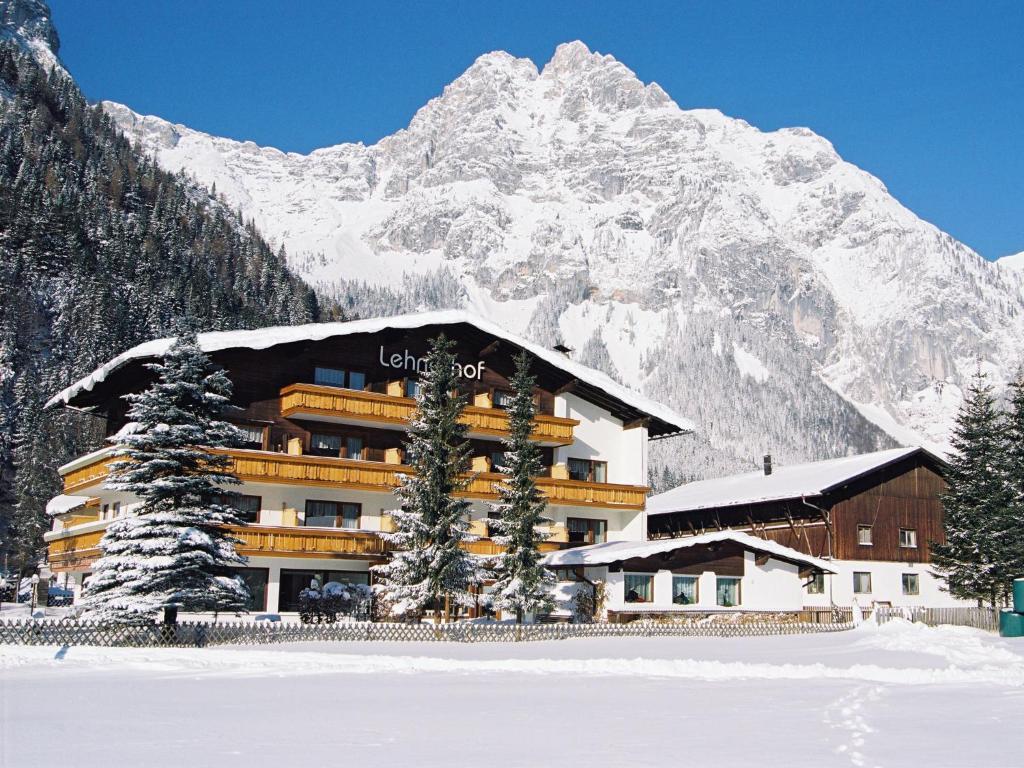 Pension Lehnerhof ลอยทัช ภายนอก รูปภาพ